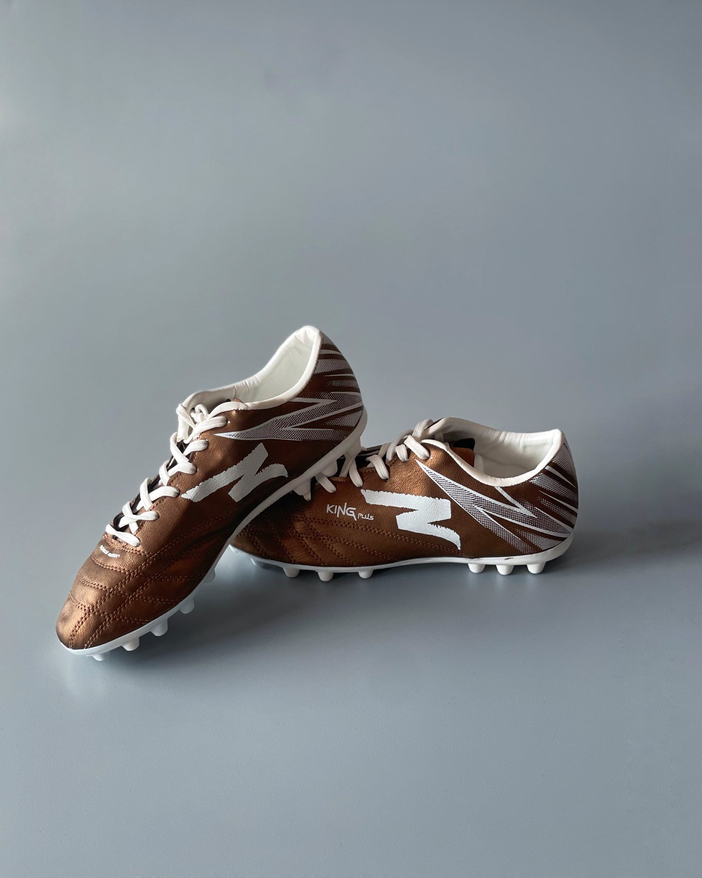 FELO KING PLUS MULTI GROUND FOOTBALL BOOTS GOLD/WHITE