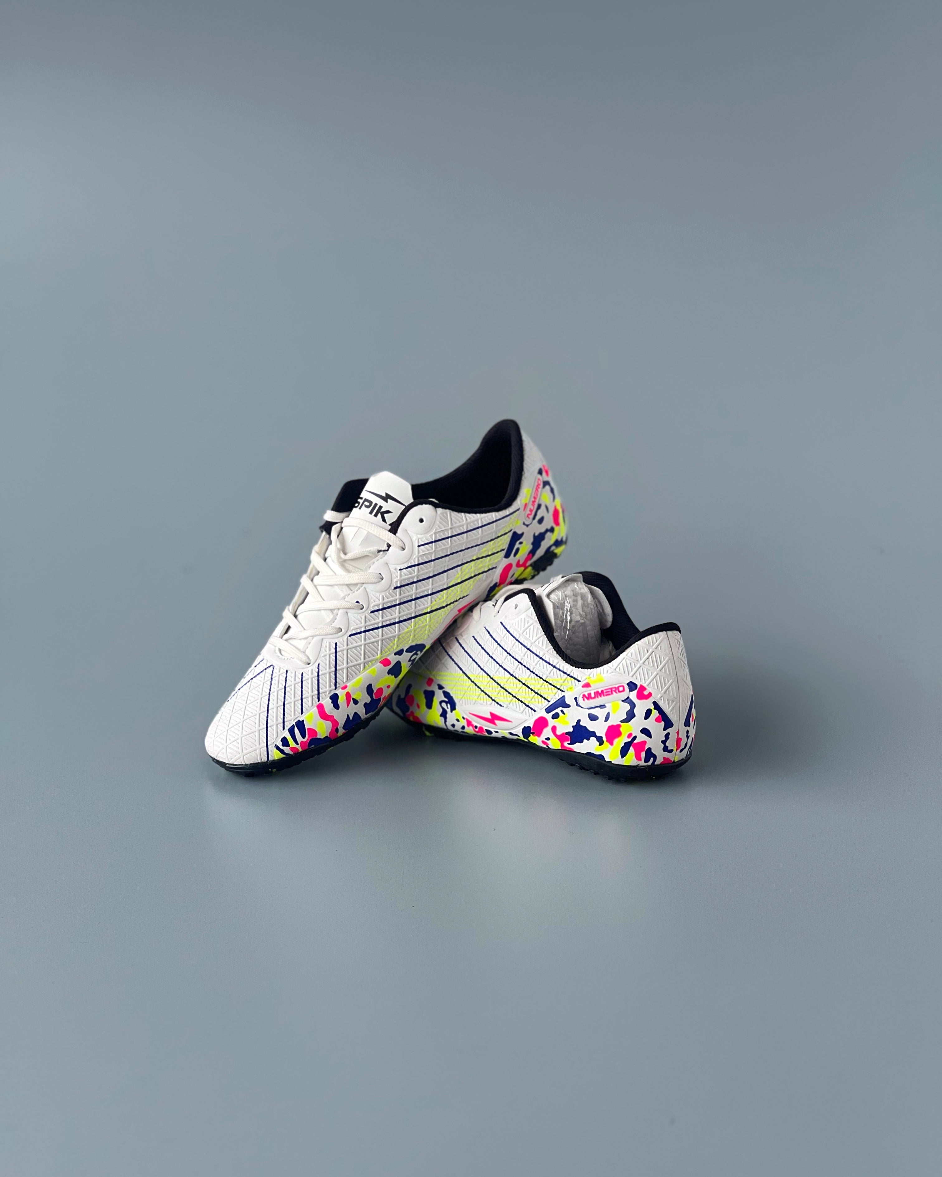 SPIKA NUMERO INDOOR STUDS FOOTBALL BOOTS