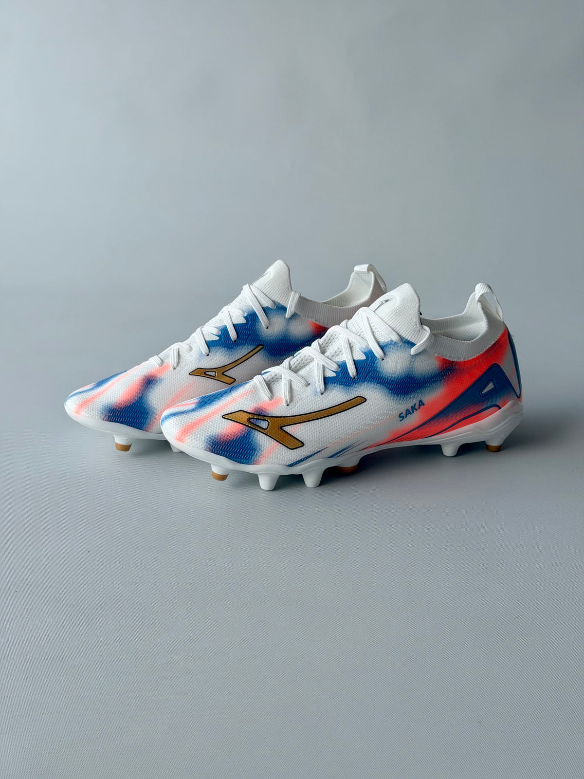 ANZA SAKA WHITE HARD GROUND BOOT
