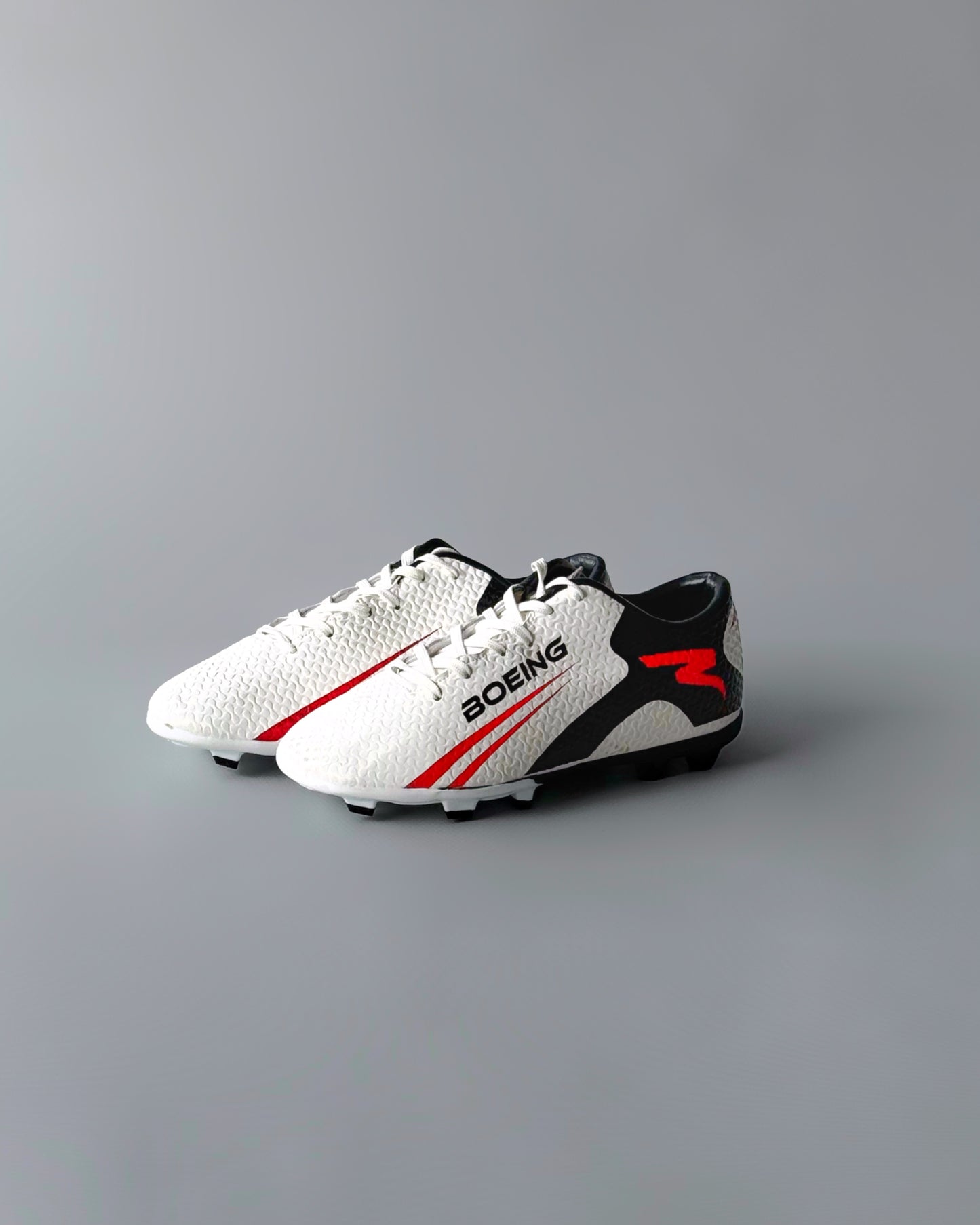 FELO BOEING FIRM GROUND FOOTBALL BOOTS BLACK/WHITE