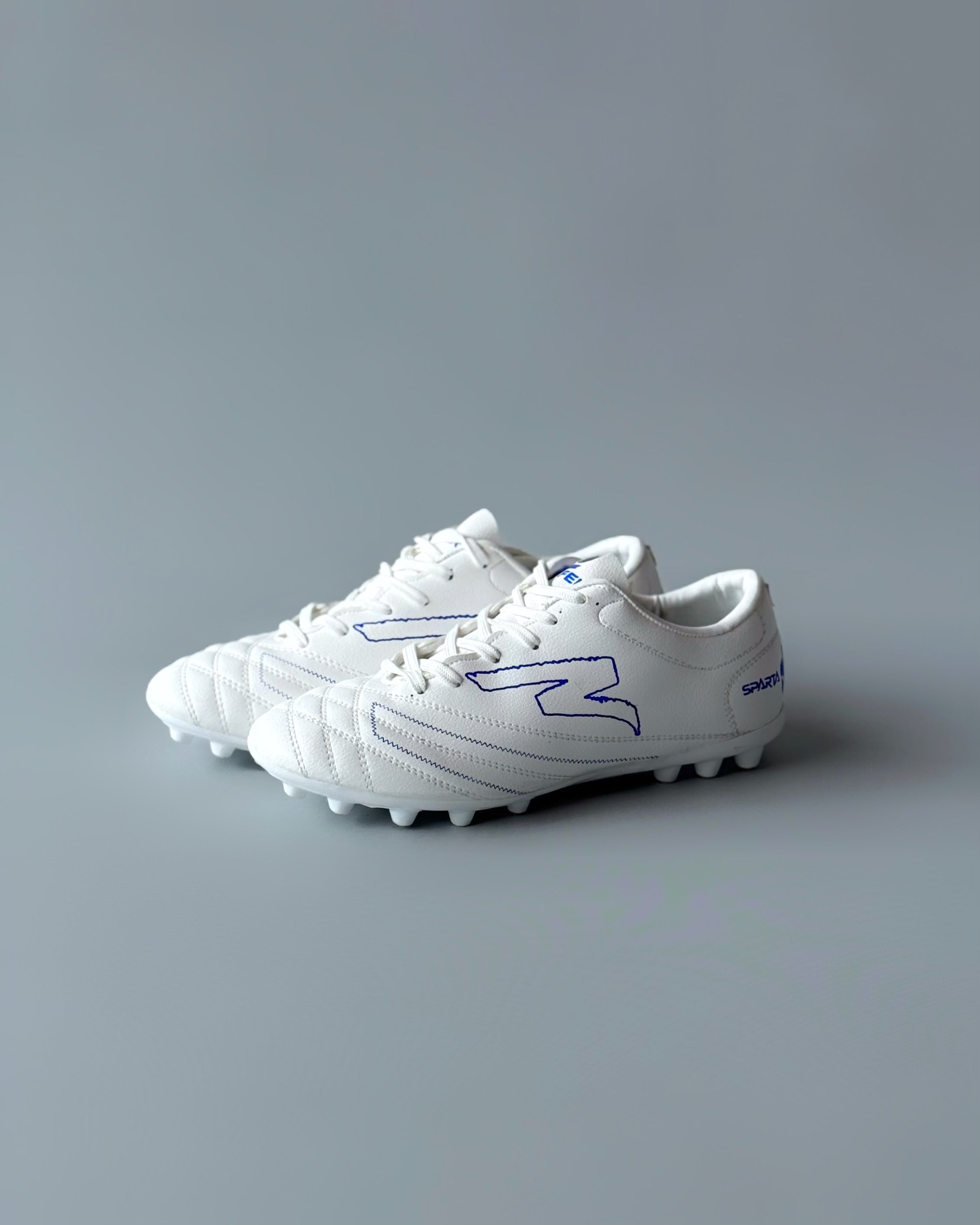 FELO SPARTA MULTI STUD BOOT WHITE