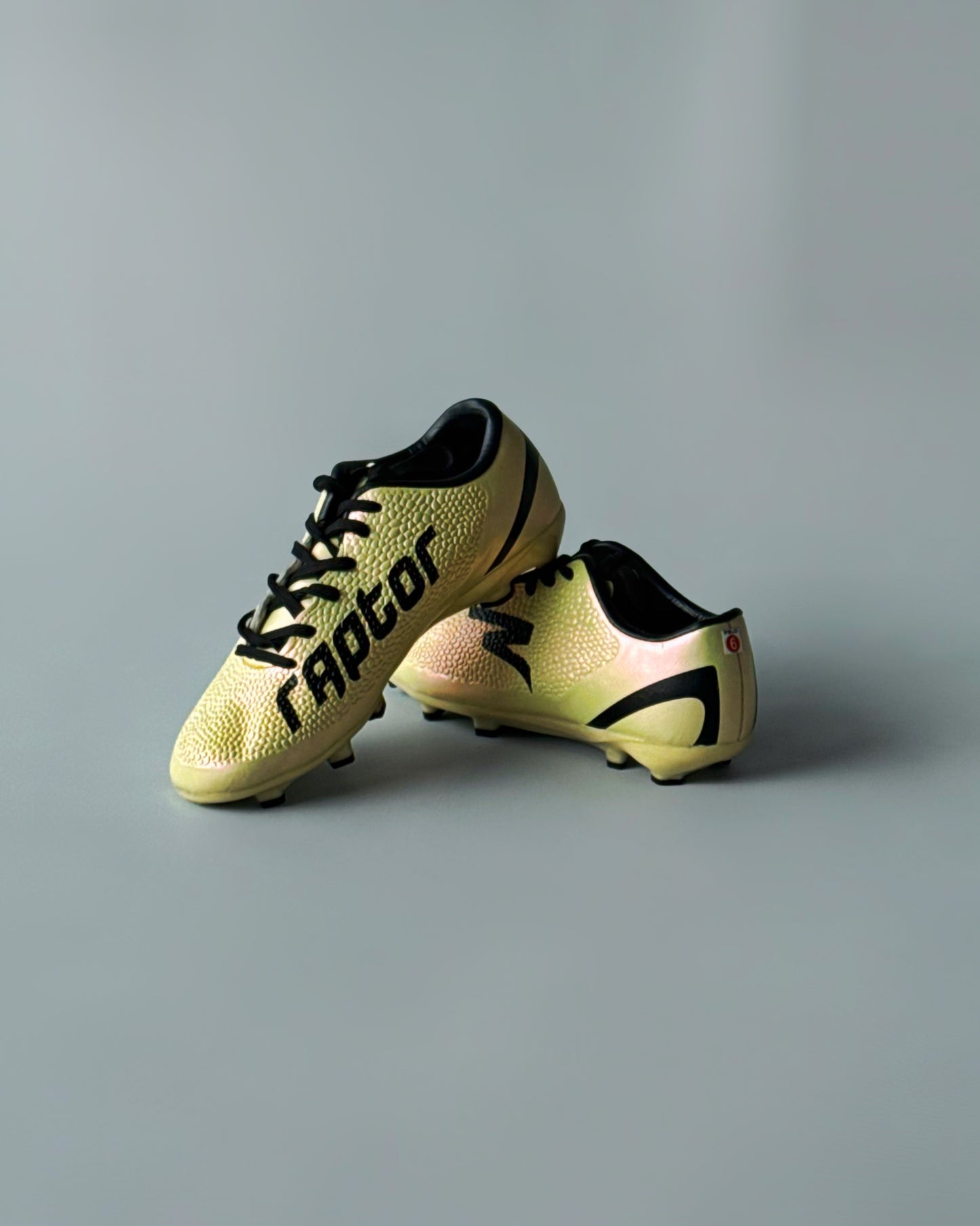 FELO RAPTOR HARD GROUND BOOTS GOLD