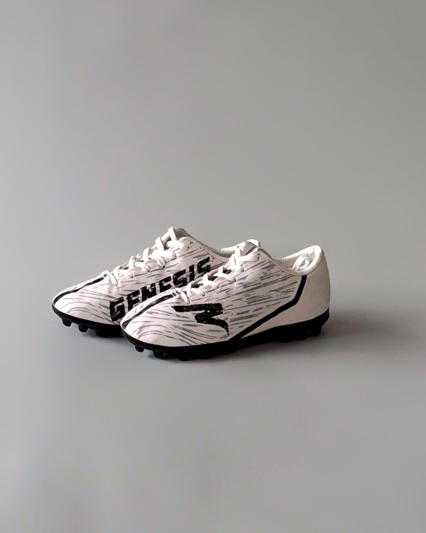 FELO GENESIS MULTI GROUND BOOTS WHITE/BLACK