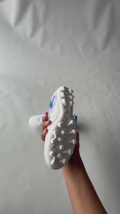 FELO KING FIRM GROUND FOOTBALL BOOTS WHITE/BLUE