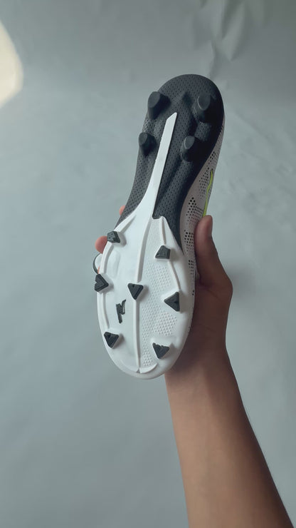 FELO FOCUS HARD GROUND FOOTBALL BOOTS